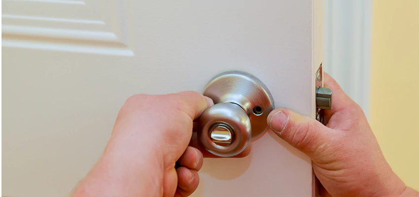 After-hours Locksmith For Lock And Key Installation in Burlingame, CA